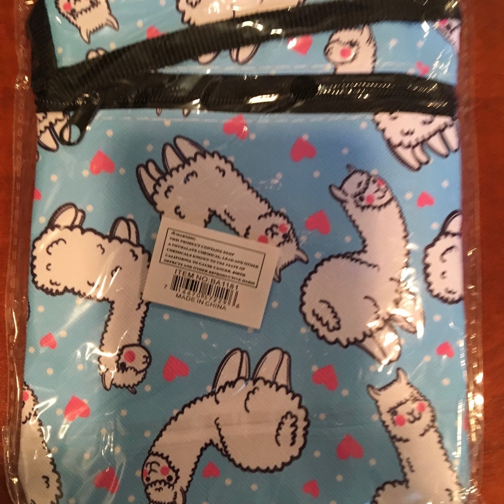 🦙LLAMA PRINT MINI MESSENGER BAG🦙 - Picture 4 of 5